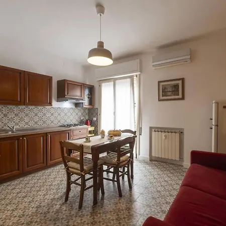 Sun&moon In Venice Mestre