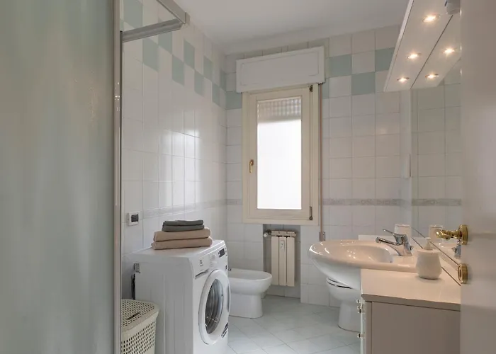 Sun&moon In Venice ميستر